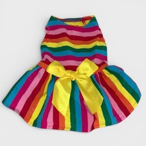 117 10/$50🏄🏻‍♀️ NEW! Small Rainbow Striped Dog Dress with Yellow Bow
